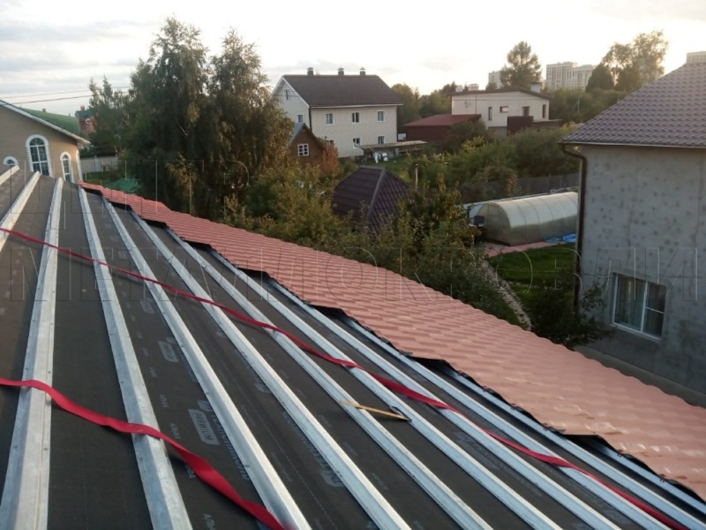 Металлочерепица Геркулес 8004 терракотовый Стальной Бархат от Центра Металлокровли в Бишкеке